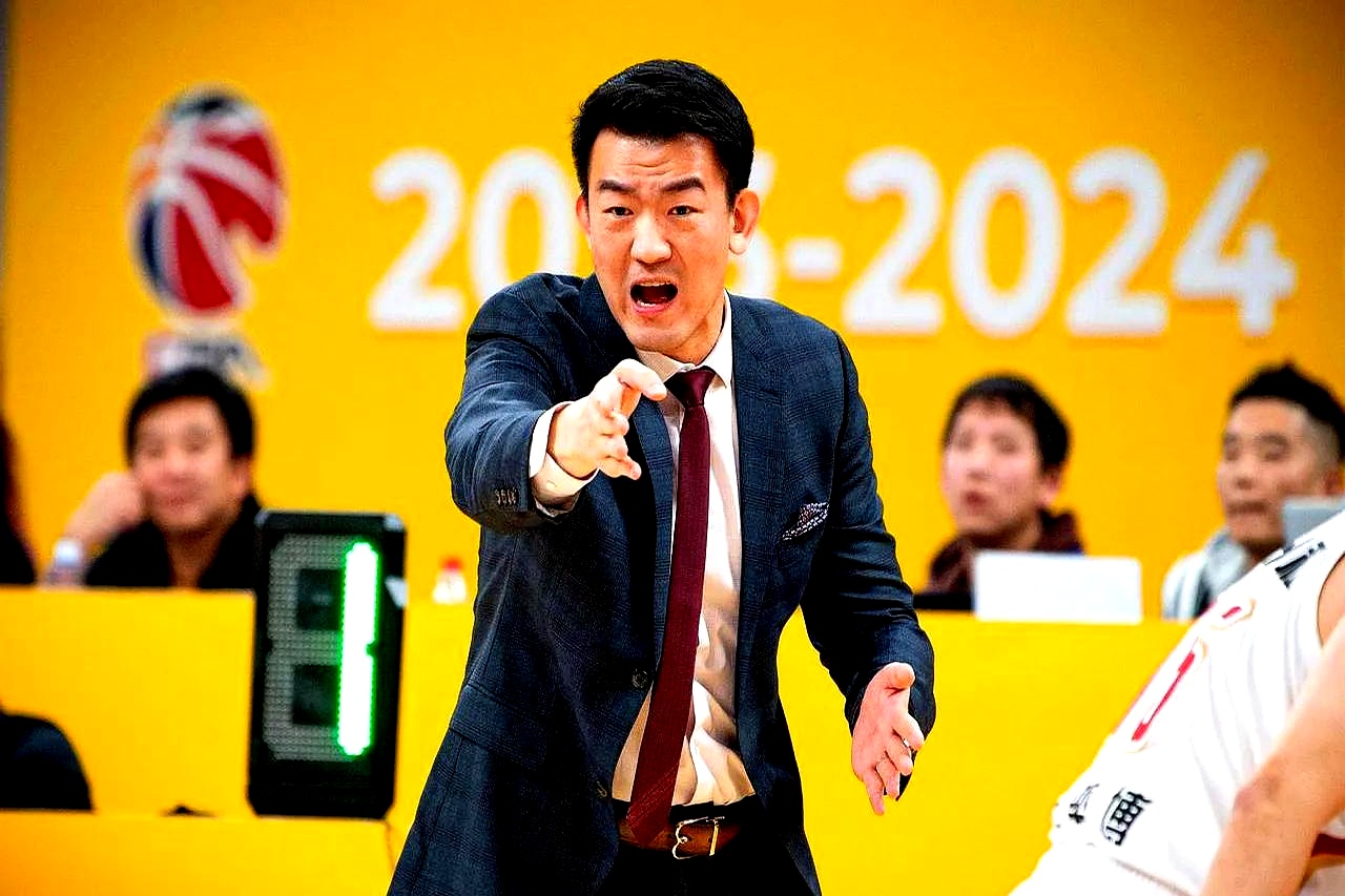 详细阅读:贝博网站 -清晨广厦男篮备战社区盾,刷新队史纪录细节曝光,震撼外界,团队化学反应显著 贝博网站 -清晨广厦男篮备战社区盾,刷新队史纪录细节曝光,震撼外界,团队化学反应显著